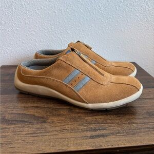 Keds Women’s Tan Oxford Loafers